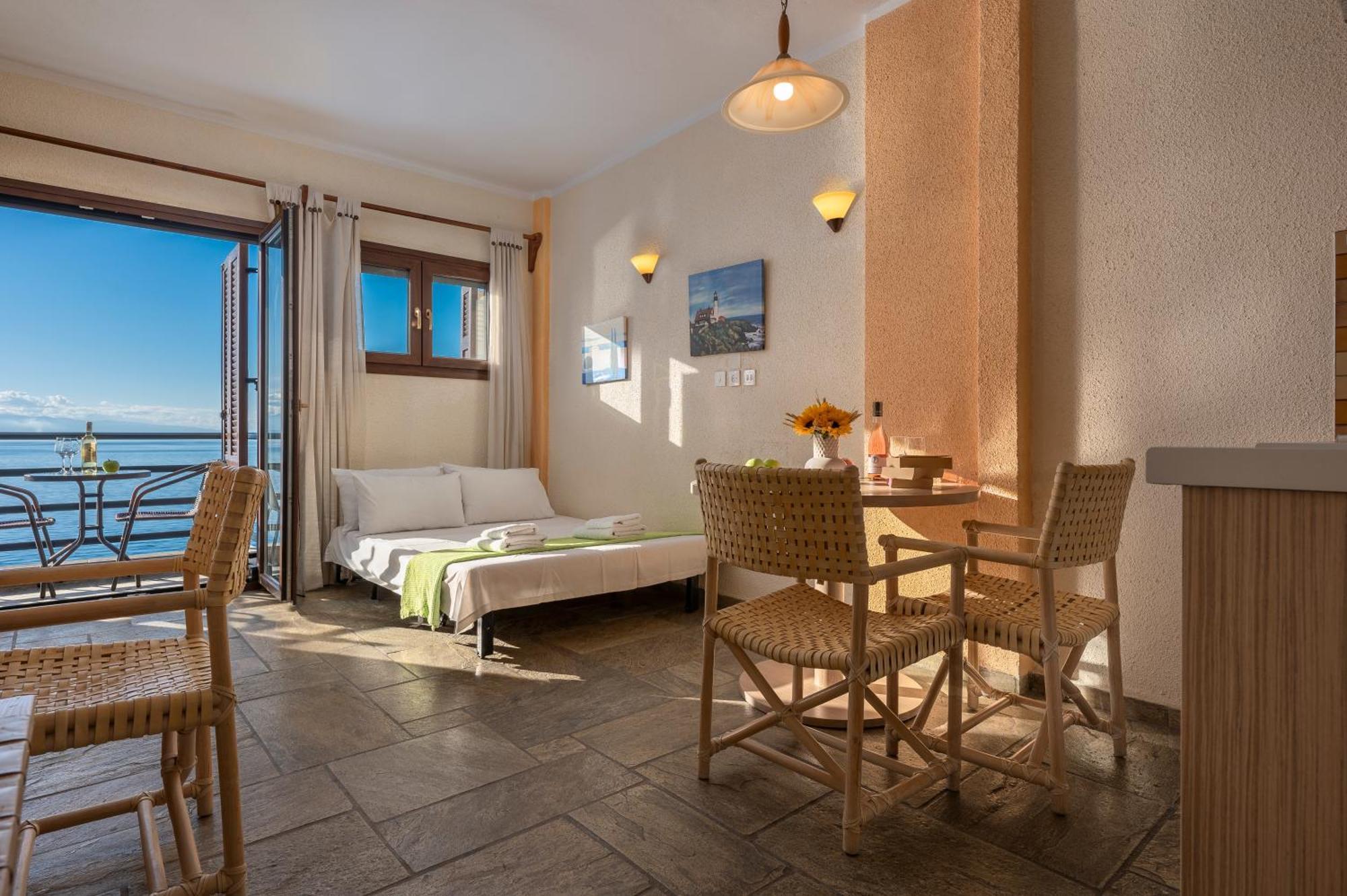 Agnanti Hotel Apartments Άφησσος Εξωτερικό φωτογραφία